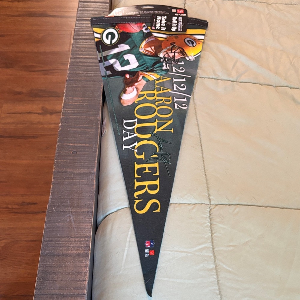 Green Bay Packers Aaron Rodgers Pennant